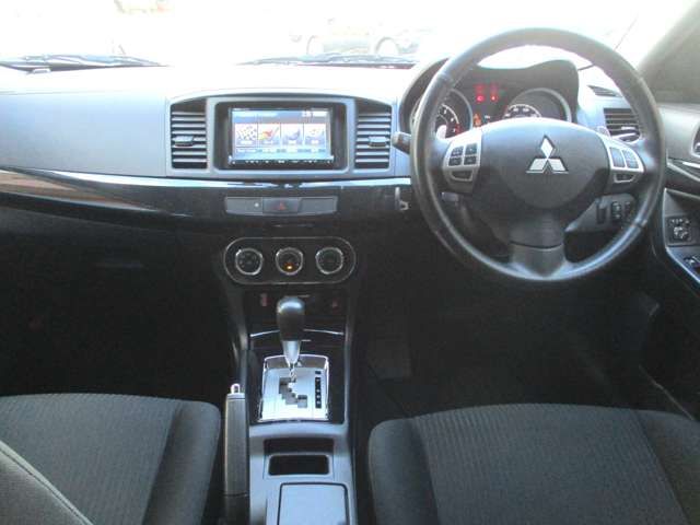 MITSUBISHI GALANT FORTIS SPORTBACK 2013