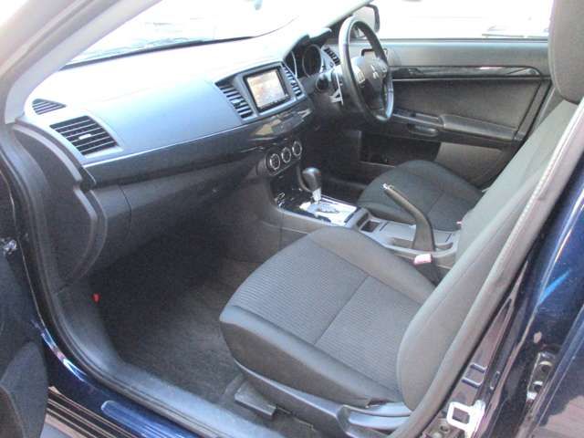 MITSUBISHI GALANT FORTIS SPORTBACK 2013