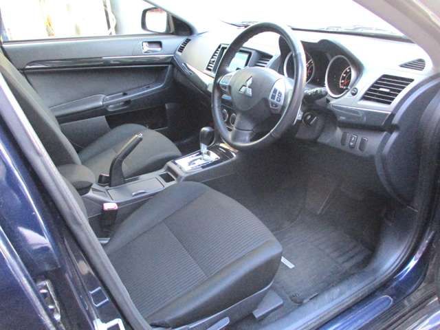 MITSUBISHI GALANT FORTIS SPORTBACK 2013