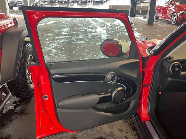 BMW MINI COOPER D 5DOOR 2023