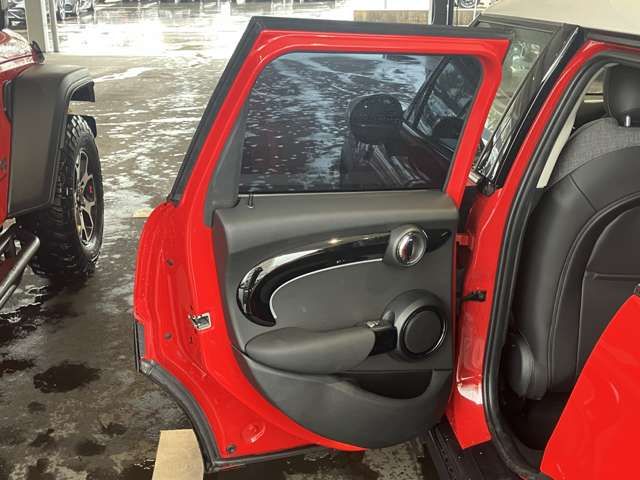 BMW MINI COOPER D 5DOOR 2023