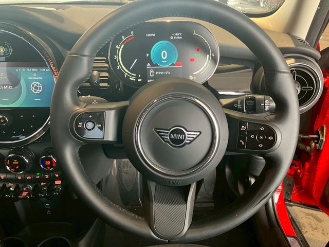 BMW MINI COOPER D 5DOOR 2023