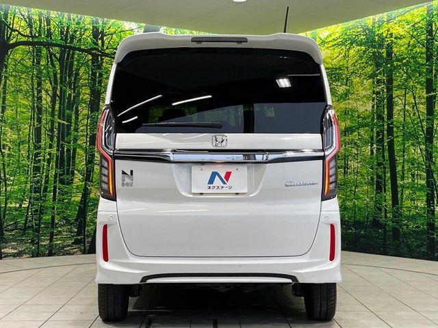 HONDA N BOX CUSTOM 4WD 2019