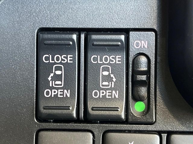 TOYOTA ROOMY 4WD 2019