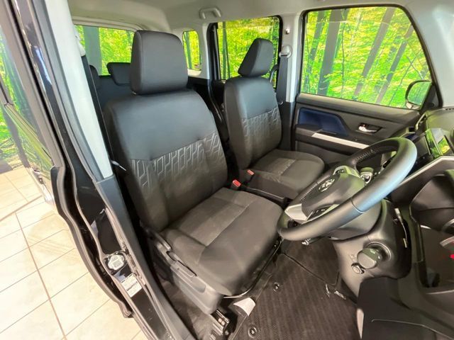 TOYOTA ROOMY 4WD 2019