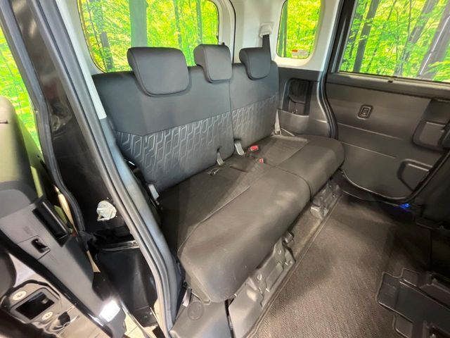 TOYOTA ROOMY 4WD 2019