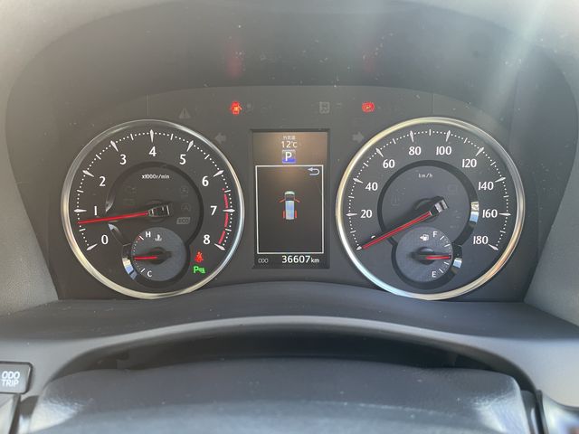 TOYOTA VELLFIRE 2015