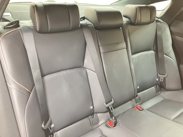 TOYOTA CROWN CROSSOVER 2023