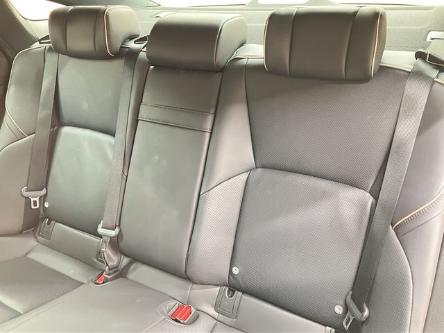 TOYOTA CROWN CROSSOVER 2023