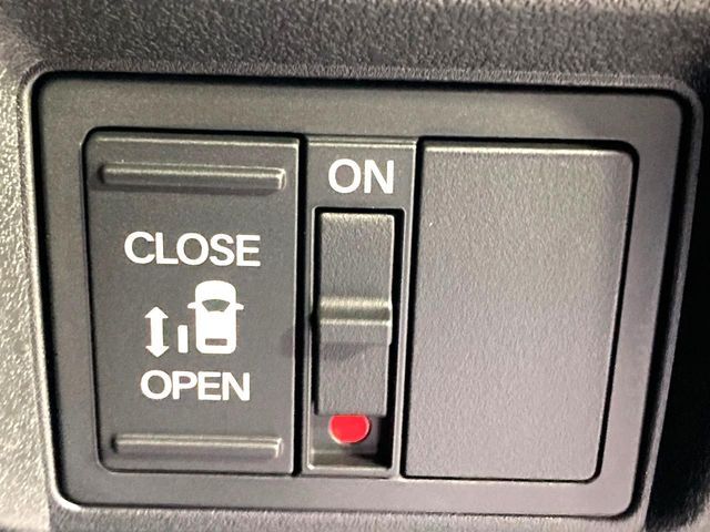 HONDA N BOX CUSTOM 2025