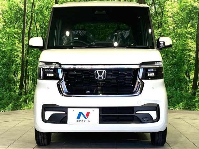 HONDA N BOX CUSTOM 2025