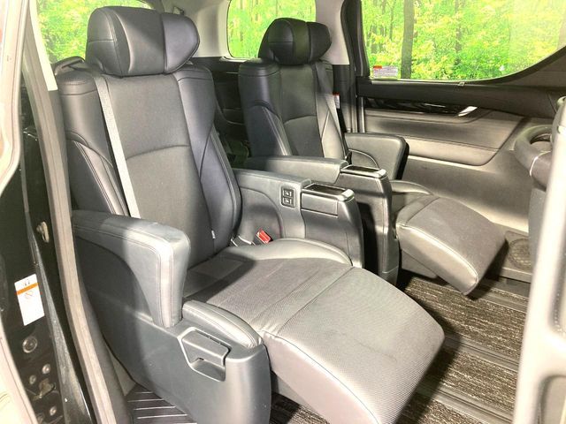 TOYOTA VELLFIRE 2018