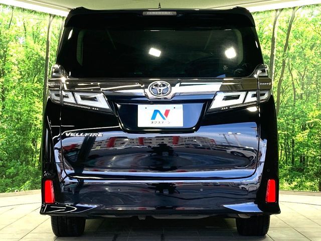 TOYOTA VELLFIRE 2018