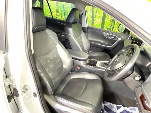 TOYOTA RAV4 4WD 2023