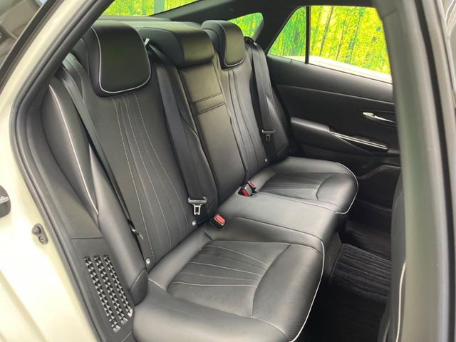 TOYOTA CROWN sedan hybrid 2018