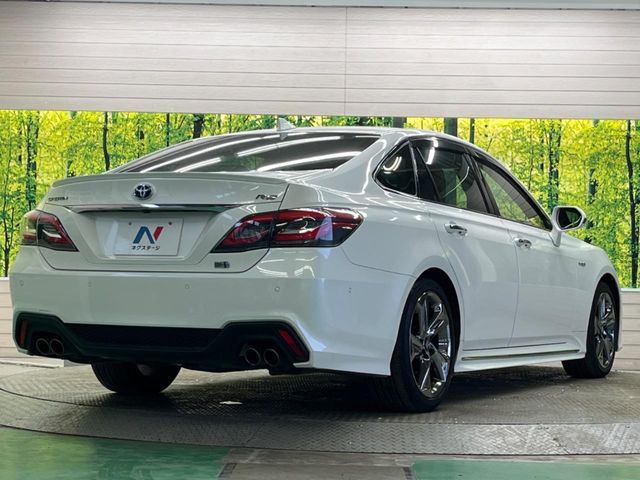 TOYOTA CROWN sedan hybrid 2018