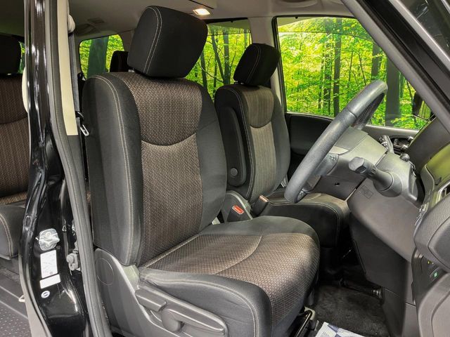 NISSAN SERENA  S-HYBRID 2014