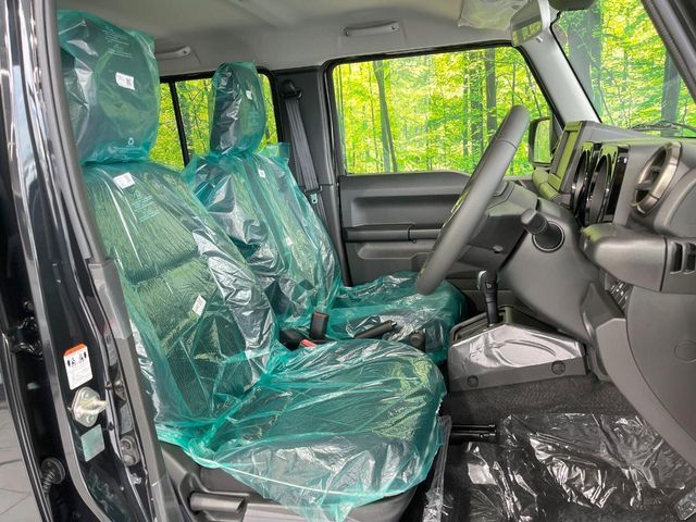 SUZUKI JIMNY NOMADE 2025