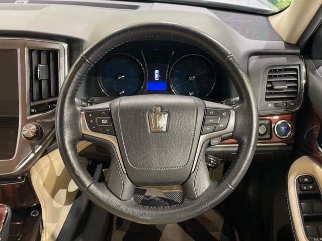 TOYOTA CROWN sedan hybrid 2013