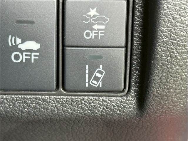 HONDA VEZEL HYBRID 2019