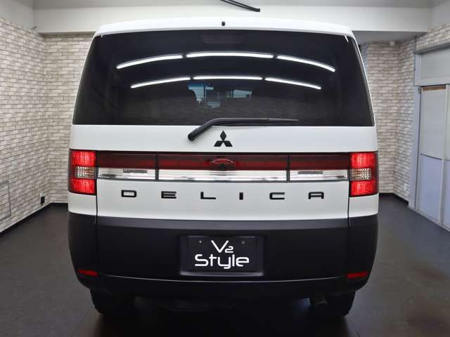 MITSUBISHI DELICA D:5 2WD 2014