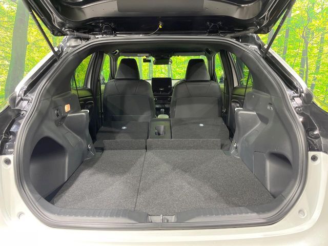 TOYOTA YARIS CROSS 2025