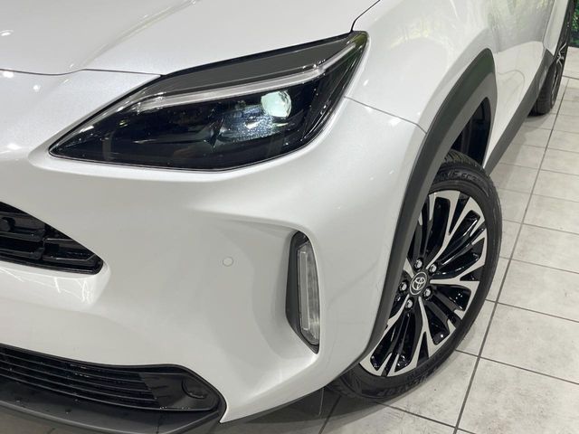 TOYOTA YARIS CROSS 2025