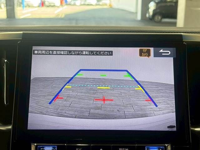 TOYOTA VELLFIRE 2017