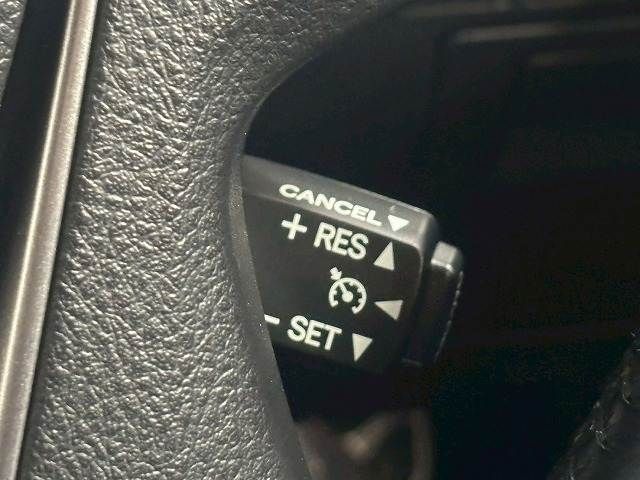 TOYOTA VELLFIRE 2017