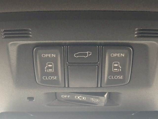 TOYOTA VELLFIRE 2017