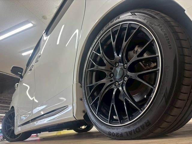 TOYOTA VELLFIRE 2017