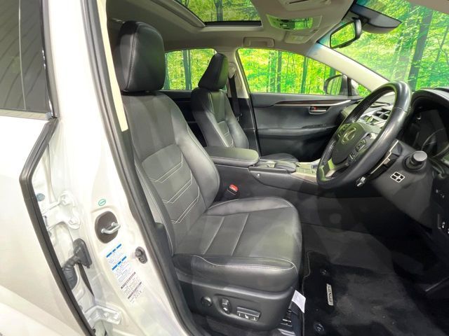 TOYOTA LEXUS NX300h AWD 2016