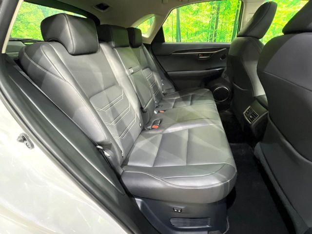 TOYOTA LEXUS NX300h AWD 2016