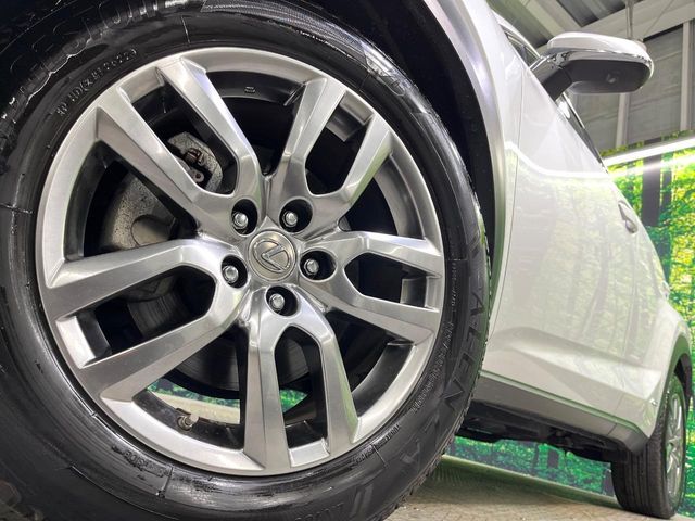 TOYOTA LEXUS NX300h AWD 2016