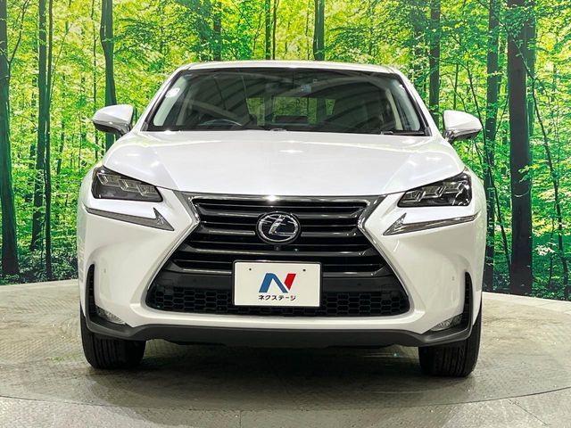 TOYOTA LEXUS NX300h AWD 2016
