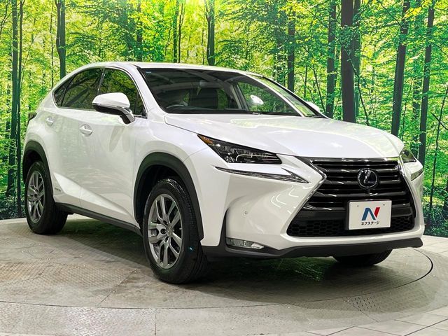 TOYOTA LEXUS NX300h AWD 2016