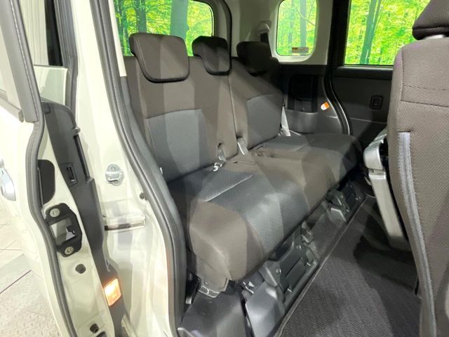 TOYOTA ROOMY 4WD 2022