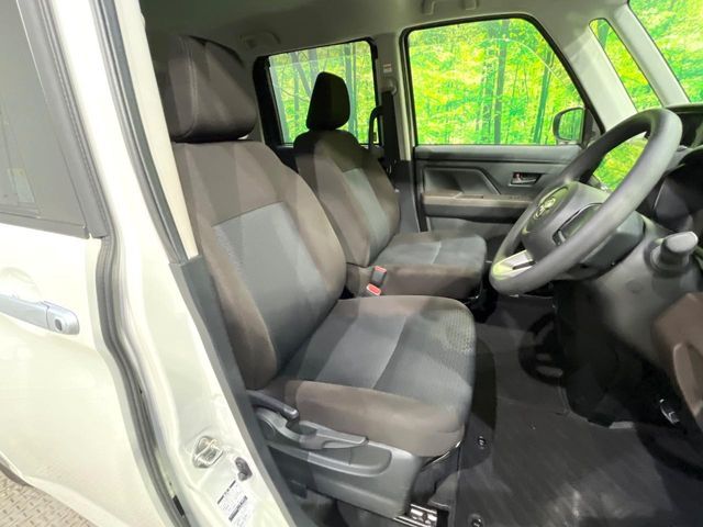 TOYOTA ROOMY 4WD 2022