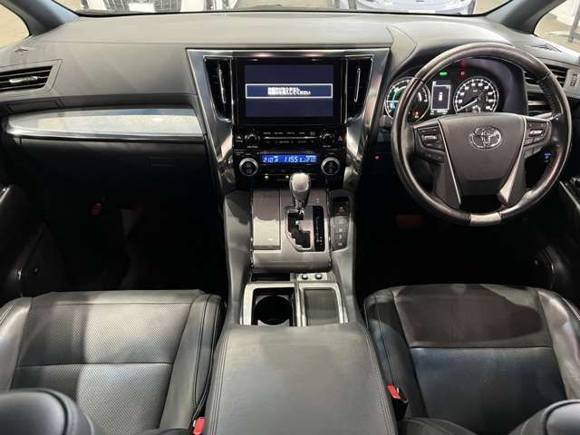 TOYOTA VELLFIRE  HYBRID 4WD 2018