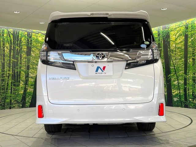 TOYOTA VELLFIRE 2016
