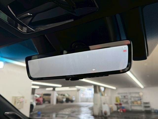 TOYOTA HARRIER HYBRID 2024