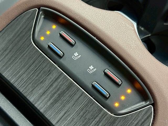 TOYOTA HARRIER HYBRID 2024