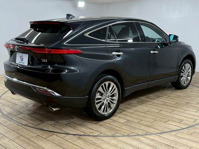 TOYOTA HARRIER HYBRID 2024