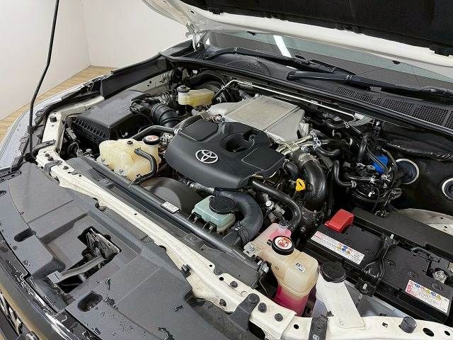 TOYOTA HILUX 4WD 2022