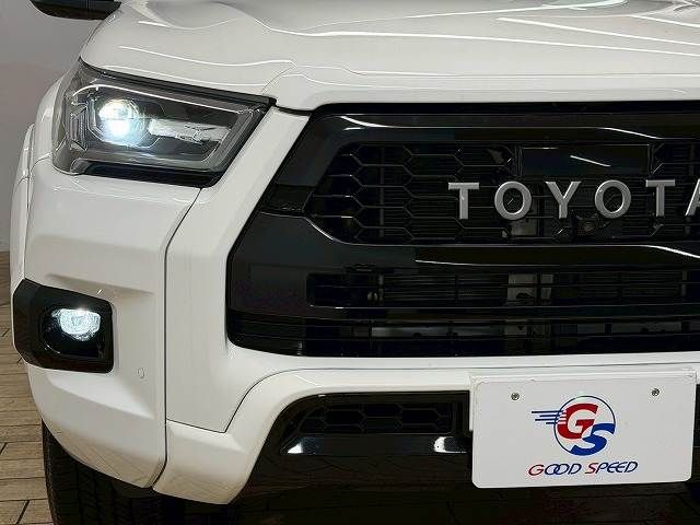 TOYOTA HILUX 4WD 2022