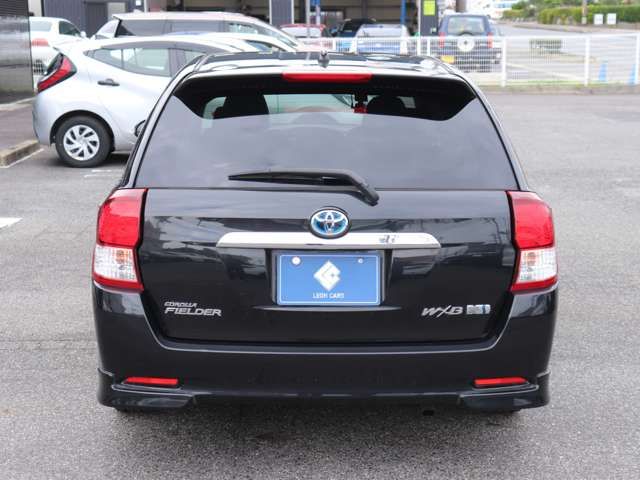 TOYOTA COROLLA FIELDER HYBRID 2014