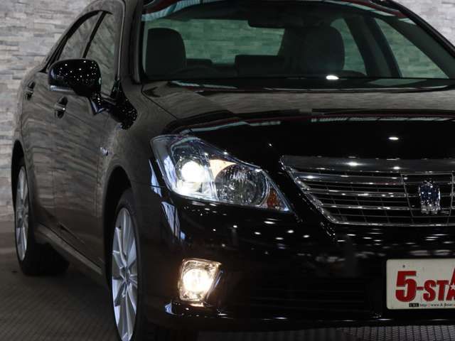 TOYOTA CROWN sedan hybrid 2010
