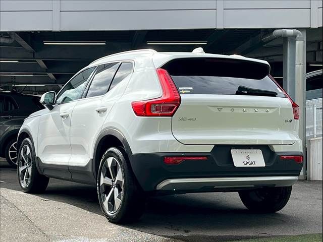 VOLVO VOLVO XC40 2024