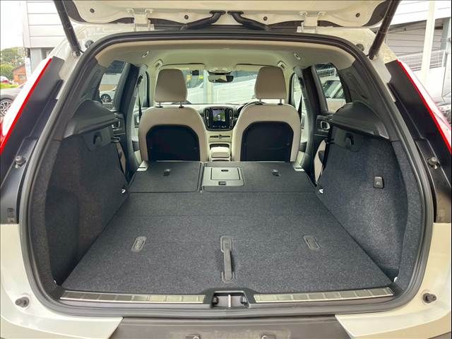 VOLVO VOLVO XC40 2024