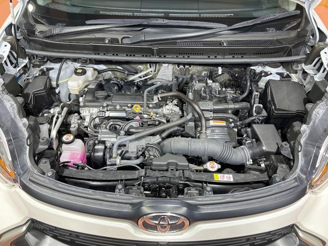 TOYOTA SIENTA HYBRID 2023